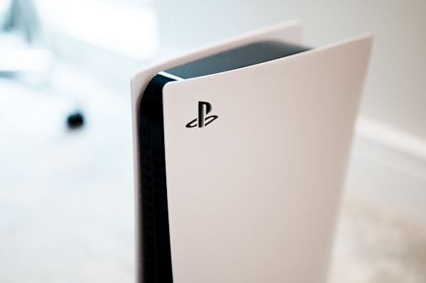 Sony PlayStation 5 Slim Console (Disc Edition, 1TB SSD)